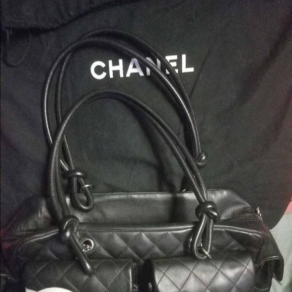 Vintage Chanel bag with double pocket logo - Picture 3 of 3