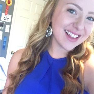 Meet your Posher, Lindsee