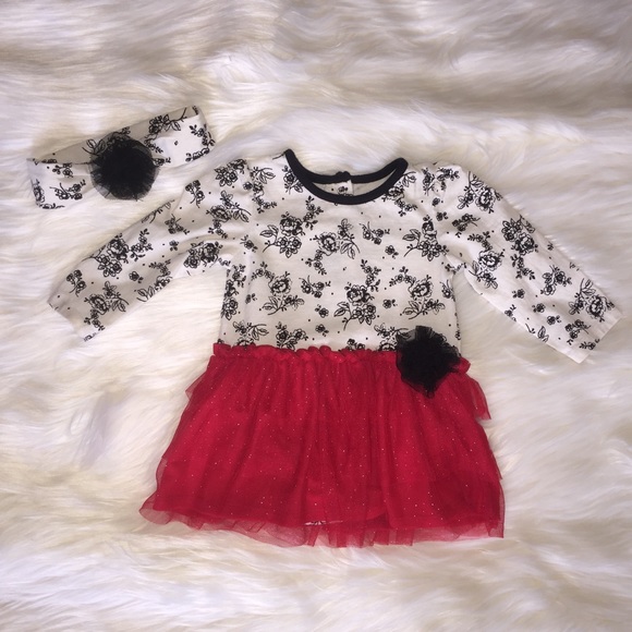 Vitamins baby dress onesie size 6M