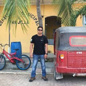 Meet your Posher, Mauro