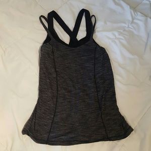 Lululemon run for gold tank black size 6