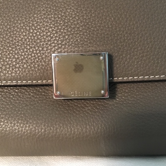 Authentic Celine Trapeze in Souris - Picture 2 of 4