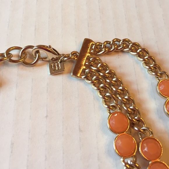 Banana Republic 3 tiered necklace - Picture 3 of 3