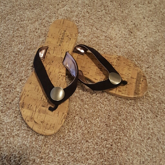 Sonoma  flip flops