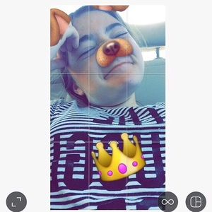 Meet your Posher, Dakota