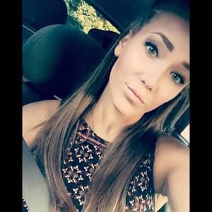 Meet your Posher, Casey