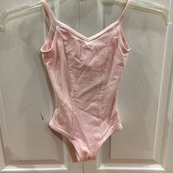 Girls pink ballet leotard