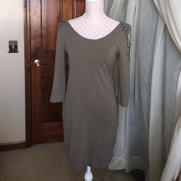 Super cute army green dress!