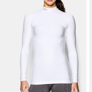 White Under armour coldgear® fitted long sleeve