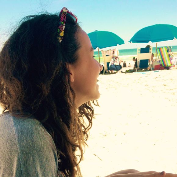 Meet your Posher, Ava - Picture 1 of 1