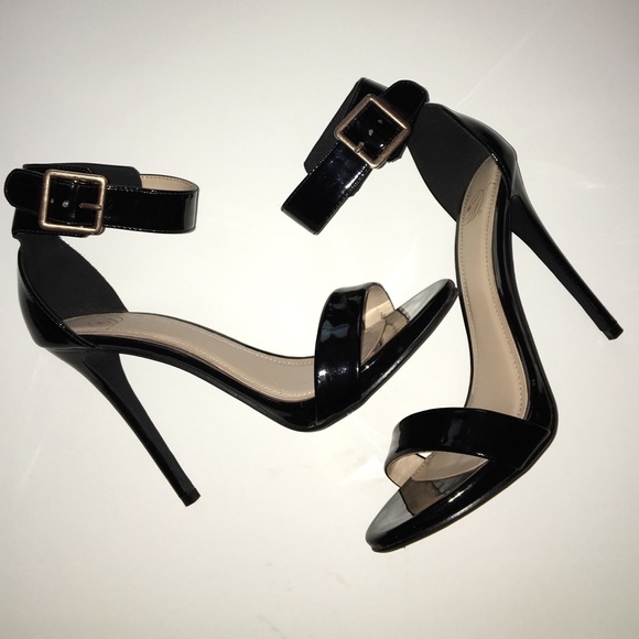 Black patent open toe heels