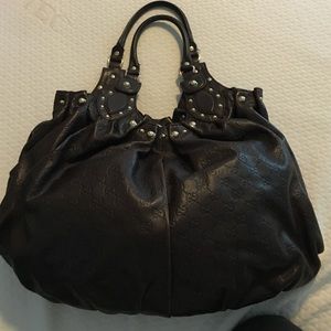 Authentic Gucci Leather Pelham handbag