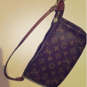 Maker an offer Louis Vuitton Monogram