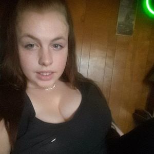 Meet your Posher, Hailey