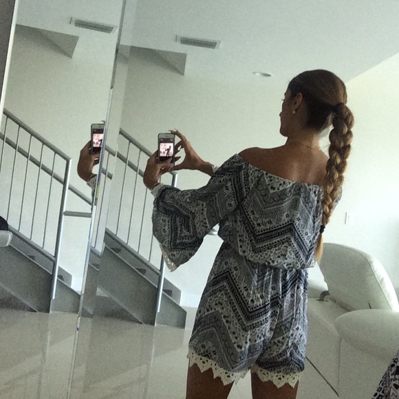 Romper - Picture 2 of 4
