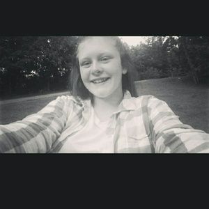 Meet your Posher, Lani