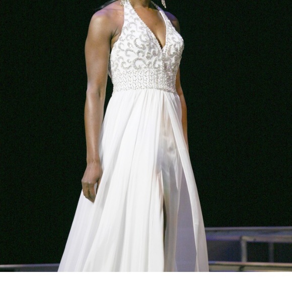 Sherri Hill Dresses & Skirts - Sherri Hill - Size 4- White Pageant Gown