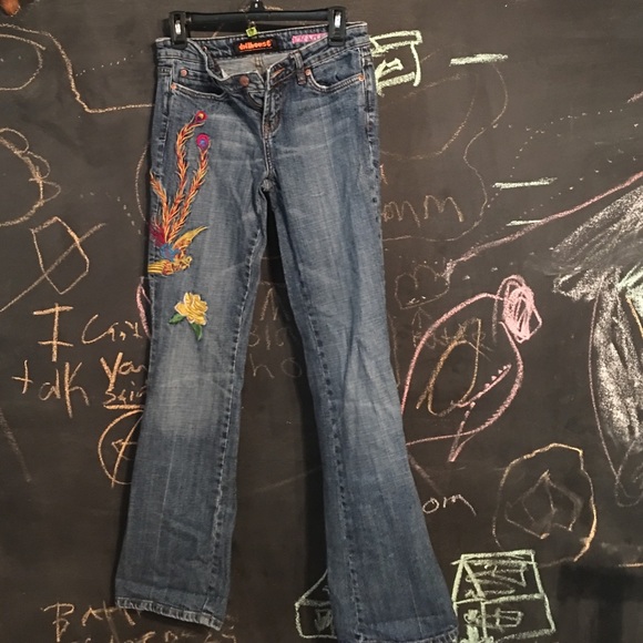 Dollhouse embroidered jeans size 7/8