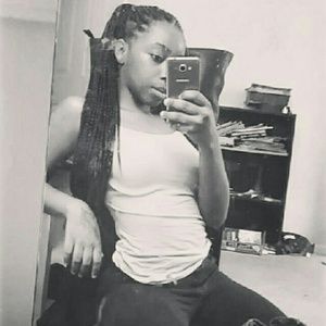 Meet your Posher, Shae