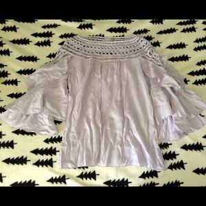 Ruffle sleeve lilac top
