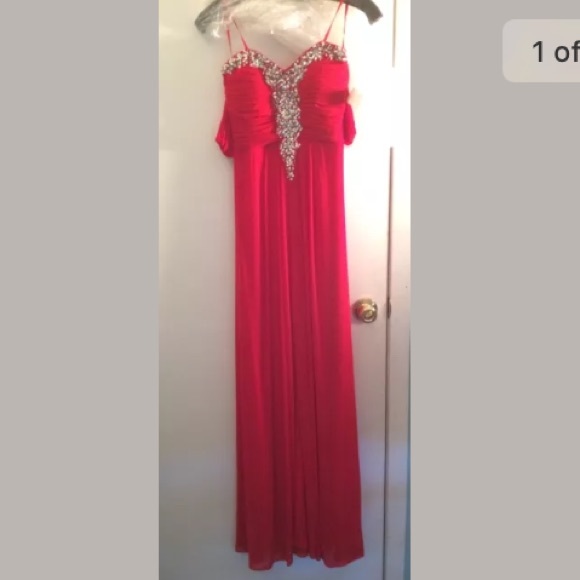 Blondie Nites strapless red beaded neckline prom - Picture 1 of 4