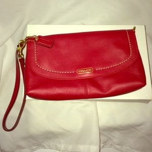 MAKE AN OFFER Coach Parker leather flap wristlet