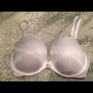 Victoria's Secret bra. 38D.