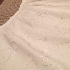 White lace skirt