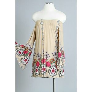 Bell Sleeve Tunic (1X, 2X, 3X available)