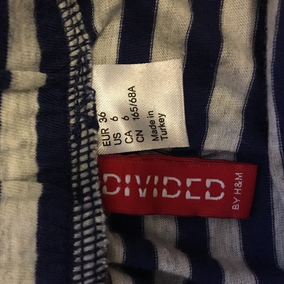 Stripped Skirt - Picture 2 of 3