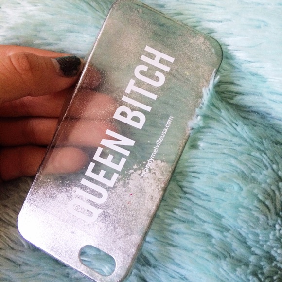 IPHONE CASE - QUEEN