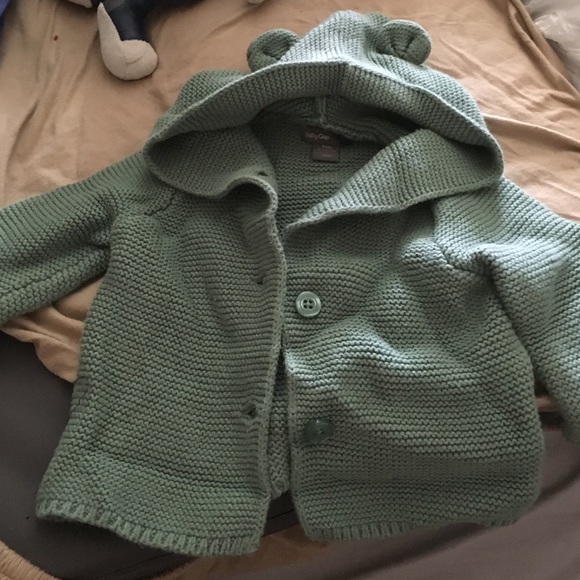 Knit sweater