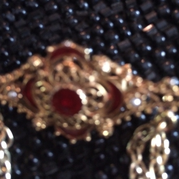 VINTAGE BROOCH, Red Enamel, red rhinestone - Picture 2 of 4