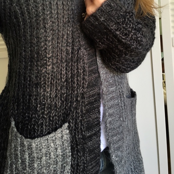 Sold• Ombré Knit Duster Cardigan - Picture 2 of 4