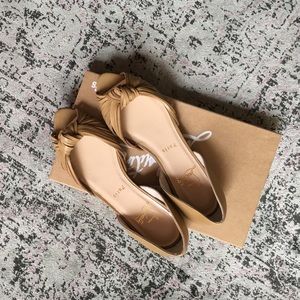 Christian Louboutin Miranda Flat shoes in beige
