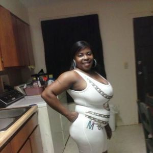 Meet your Posher, Natoshia