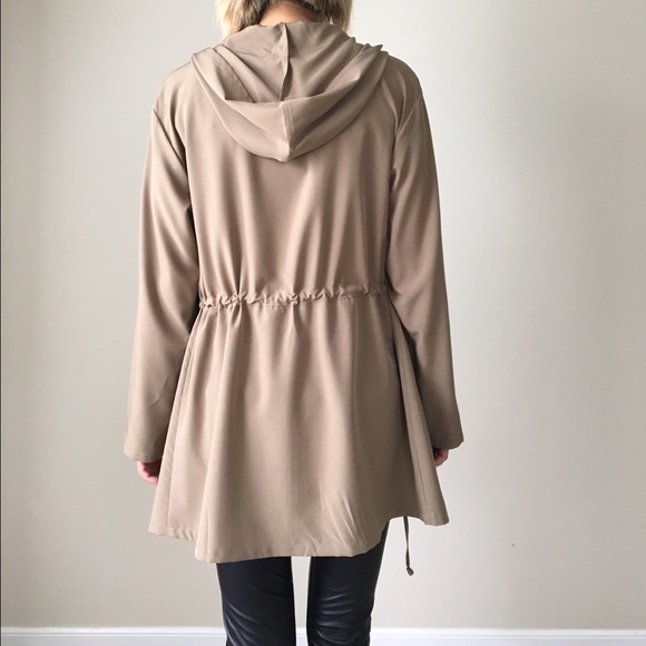 Fall Tan outerwear - Picture 3 of 4