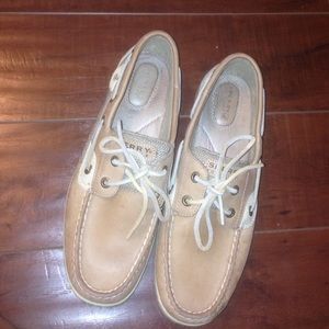 Women's sperrys