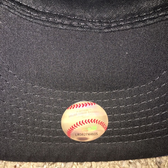 Texas Rangers Baseball Hat - Picture 2 of 4