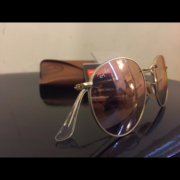 BRAND NEW RAY BAN GLASSES