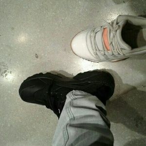 Meet your Posher, Rene