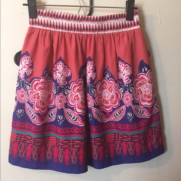 Patterned skirt