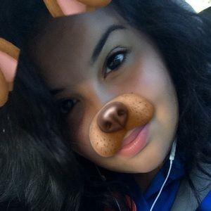 Meet your Posher, Alondra