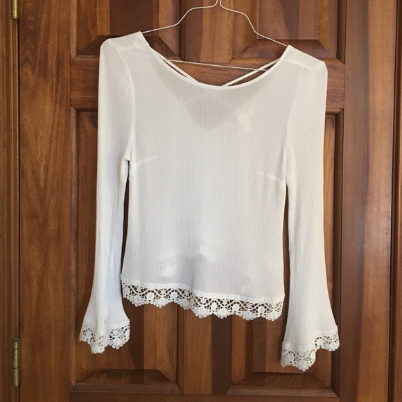 white bell sleeved top NWOT