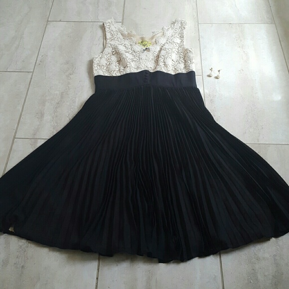 Elegant cocktail dress - Picture 4 of 4