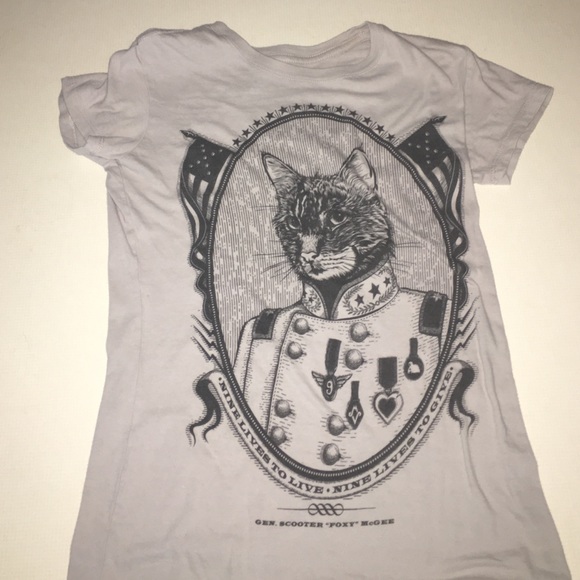 High neck graphic T shirt