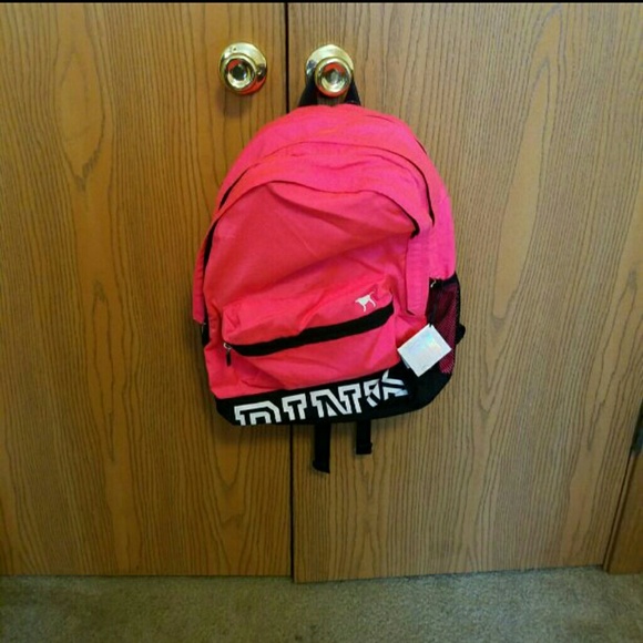 🚫SOLD ON MERC🚫PINK BACKPACK - Picture 2 of 3