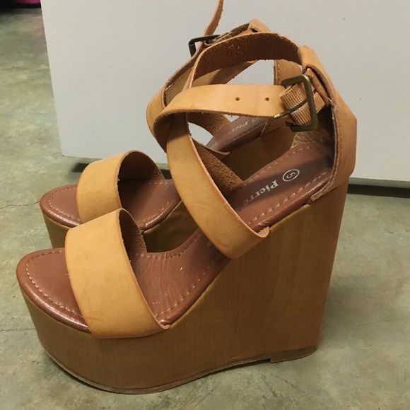 Tan Platforms. Pierre Dumas. Never worn.