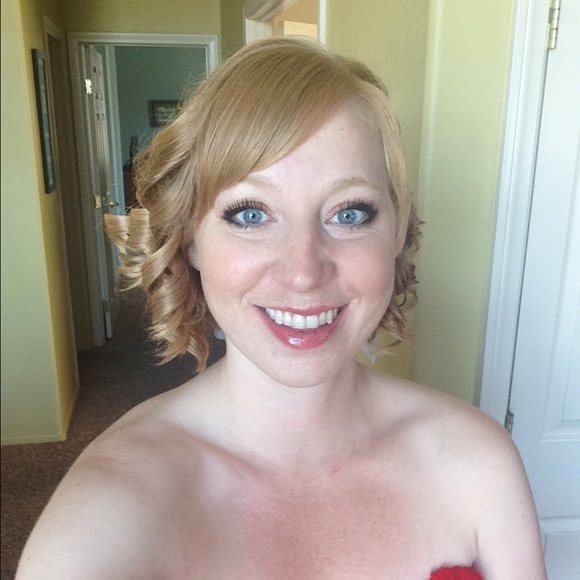 Meet your Posher, Megan