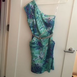 🍁4 For $20🍁 One-shoulder print dress